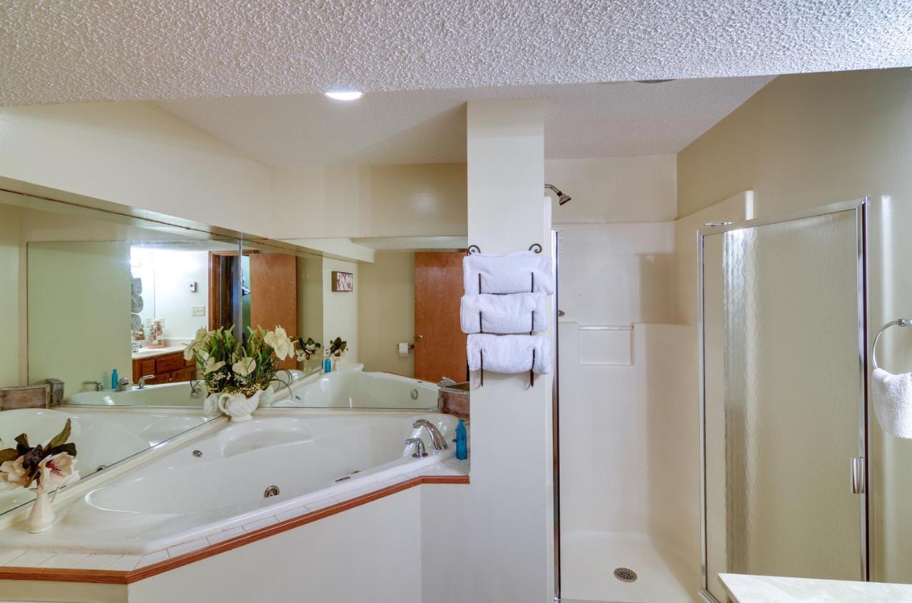 Burnside Resort Cabin With Hot Tub And Outdoor Spots! Zewnętrze zdjęcie